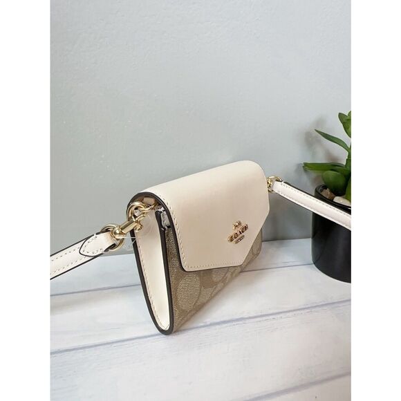 NWT Coach Mini Envelope Wallet With Strap In Signature Canvas CU172 Khaki/Chalk - Picture 2 of 5